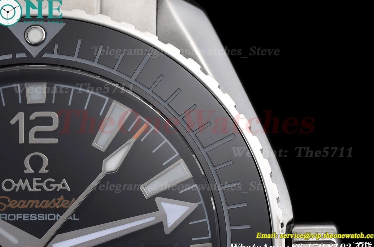 GDF Black 43mm 600m SS Seamaster SS Stk MY8215 0306